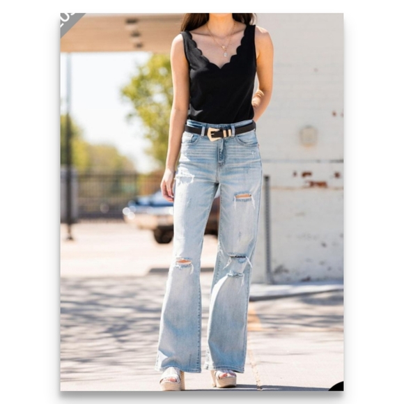 Willow & Root Wide Leg High Rise Stretch Jean - Picture 2 of 7